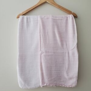 Aden + Anais Essentials Muslin Swaddle Blankets Baby Girl Bundle of 2